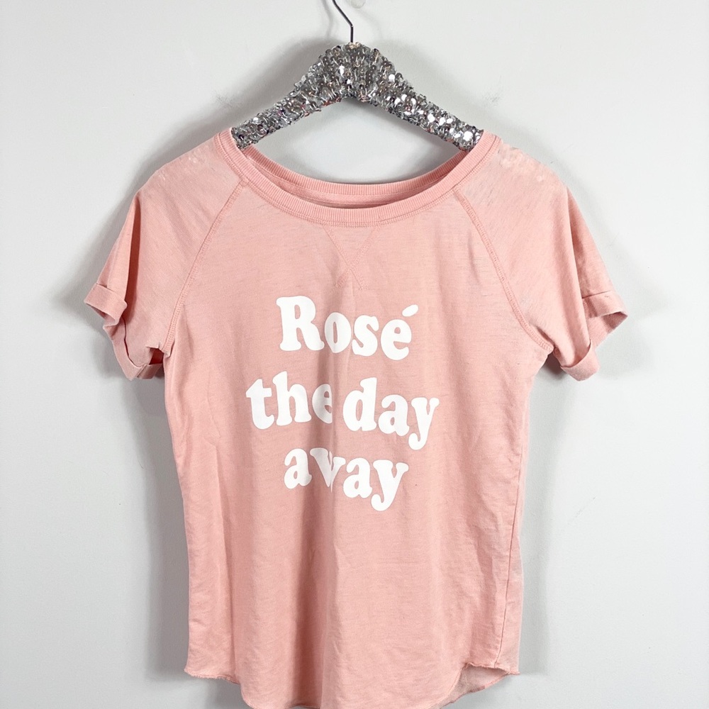 Pink Rose the Day Away T-Shirt Size Small - Picture 2 of 6